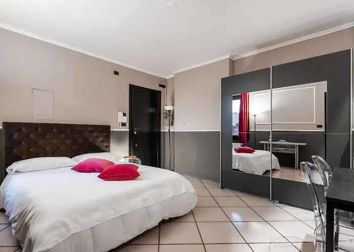 招待所 Fusari A Piazza Maggiore By Wonderful Italy 3*