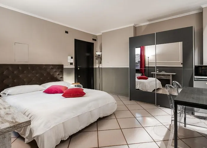 Fusari A Piazza Maggiore By Wonderful Italy 3* Bolonha